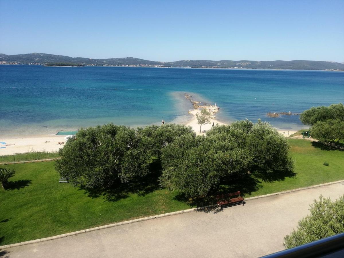 Maria'S Apartment Biograd Na Moru Bagian luar foto