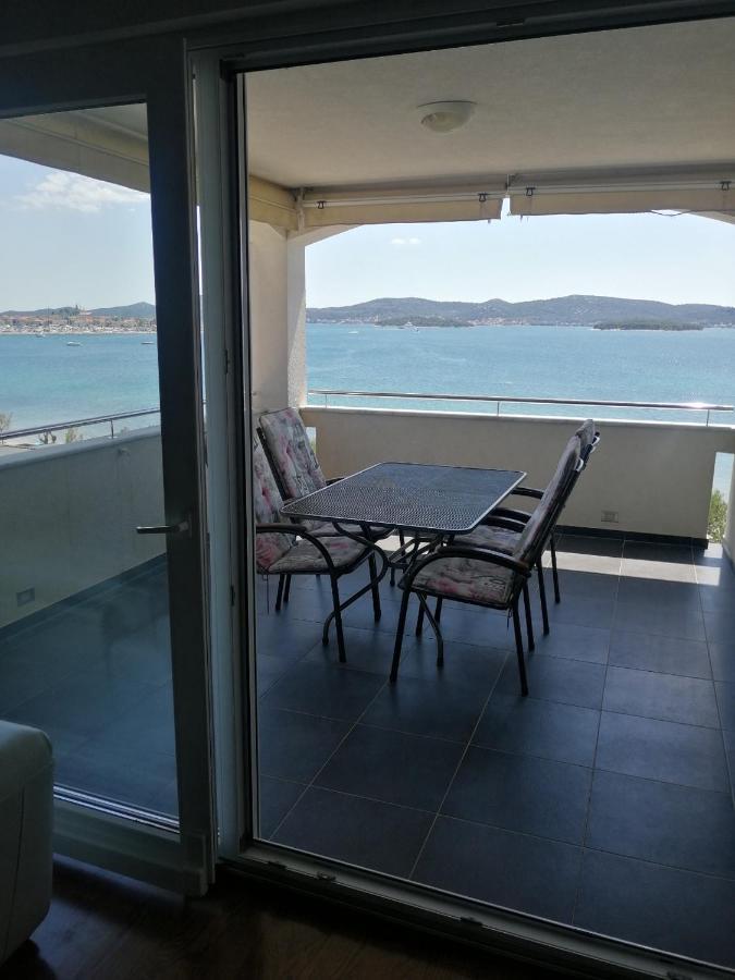 Maria'S Apartment Biograd Na Moru Bagian luar foto