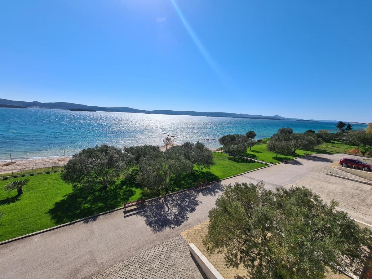 Maria'S Apartment Biograd Na Moru Bagian luar foto